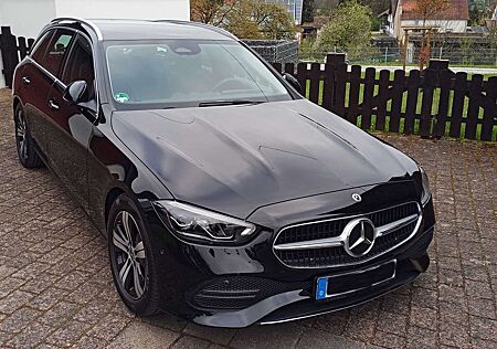 Mercedes-Benz C 300 d T 9G-TRONIC Avantgarde