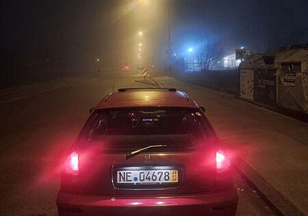 Honda Civic 1.4i