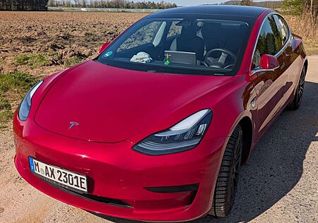 Tesla Model 3 Standard Reichweite Plus Hinterradantrieb