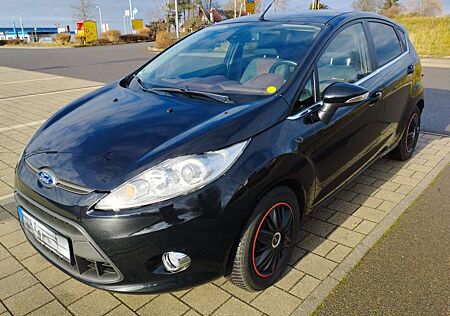 Ford Fiesta 5-Türer 1.6 Ti-VCT Titanium