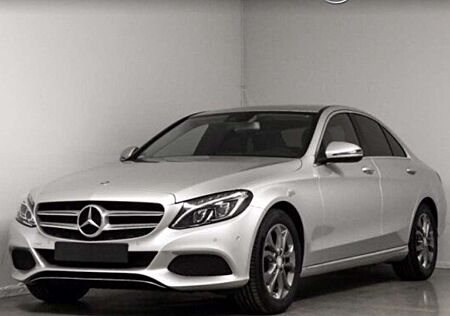 Mercedes-Benz C 200 7G-TRONIC Avantgarde *STANDHEIZUNG*NAVI+SPR UV