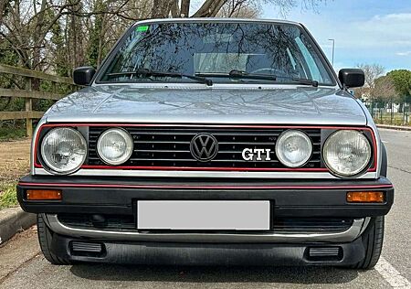 VW Golf Volkswagen 2 GTI