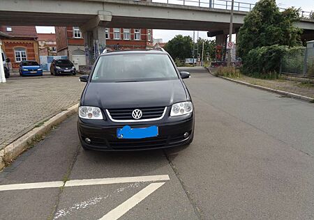 VW Touran Volkswagen Diesel 2.0 TDI Trendline