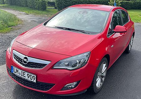 Opel Astra 2.0 CDTI DPFCosmo
