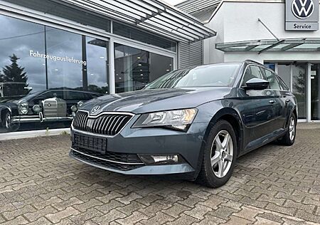 Skoda Superb Combi 2.0TDI 4x4 DSG*STANDH.*AHK*ALU