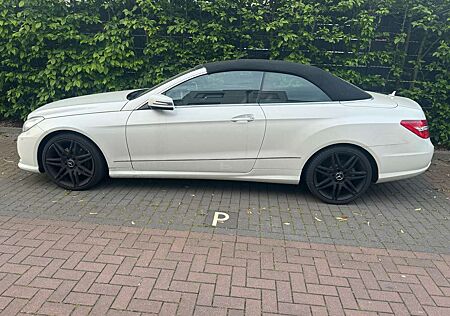 Mercedes-Benz E 350 CDI DPF Cabrio AMG Ausstattung