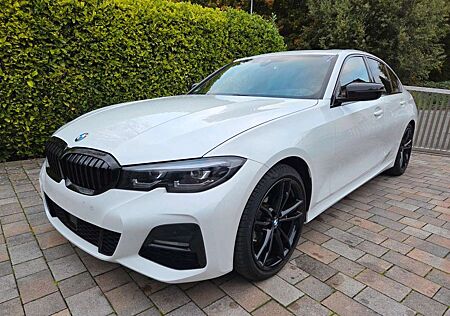 BMW 320 d M Paket GSHD LivePR HUD LED 19 HIFI ACC 1Hd
