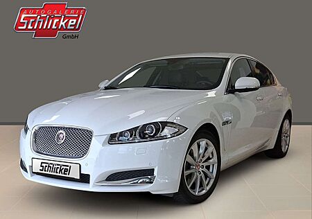 Jaguar XF 2.2 D Navi Leder 2-Zonen-Klimaautomatik Kamera