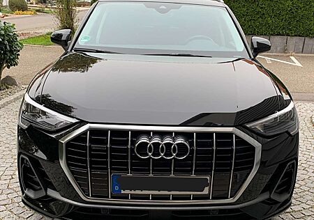 Audi Q3 40 TFSI quattro S tronic S line