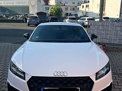 Audi TT Coupe 40 TFSI S tronic