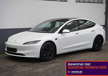 Tesla Model 3 Standard Range + *Highland*