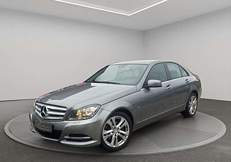 Mercedes-Benz C 180 gebraucht kaufen Mercedes-Benz C 180 Lim. CGI BlueEfficiency*Facelift*2 Hand*