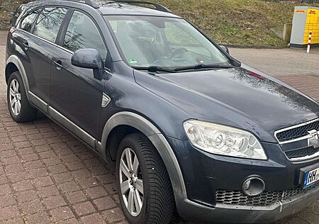 Chevrolet Captiva +2.0+4WD+7+Sitzer+Automatik+LT