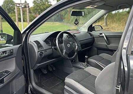 VW Polo Volkswagen 1.6 Sportline
