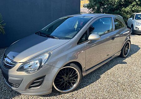 Opel Corsa 1.2 Selection Sportlich