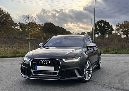 Audi RS6 4G Avant Scheckheft Dynamik-Paket Matrix Alcantara