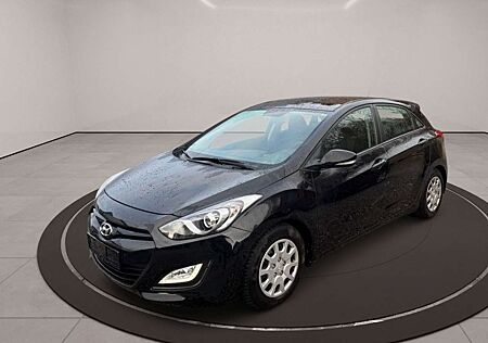 Hyundai i30 Classic 1. Hand Navi 8 fach