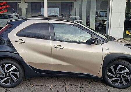 Toyota Aygo (X) Air Explore + Winterräder + Garantie