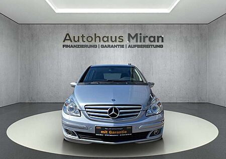 Mercedes-Benz B 200 (TÜVneu*Bi Xenon* AHK* PDC)