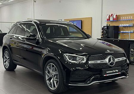 Mercedes-Benz GLC 300 d AMG/LED/PANO/AHK/LEDER/20"/U-FREI!