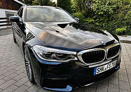 BMW 530d 530 xDrive Sport M Paket Alcantara Pano Navi LED