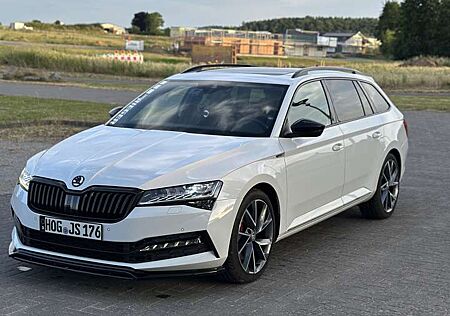 Skoda Superb Combi 2.0 TSI 4x4 DSG Sportline