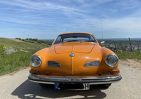 Volkswagen Karmann Ghia