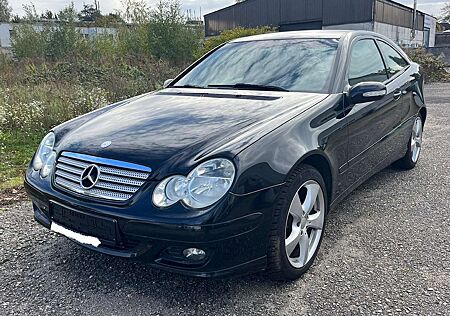 Mercedes-Benz C 180 gebraucht kaufen Mercedes-Benz C 180 Kompressor Sportcoupe