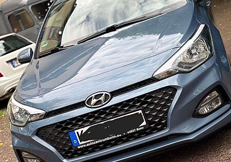 Hyundai i20 blue 1.0 T-GDI Active Style