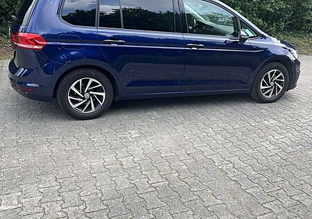 VW Touran Volkswagen Join Start-Stopp