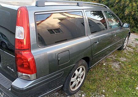 Volvo V70 Bi-Fuel Aut. Summum