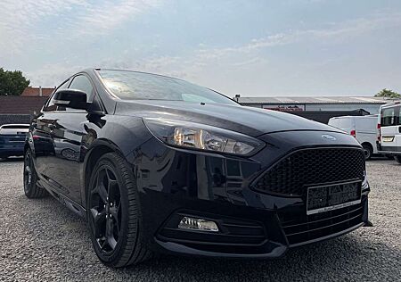 Ford Focus ST Leder-Paket Navi Kamera