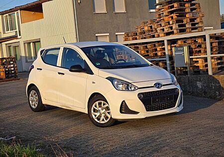 Hyundai i10 Basis