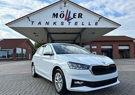 Skoda Fabia Ambition 1.0 TSI / Einparkhilfe Virtual Cockpit