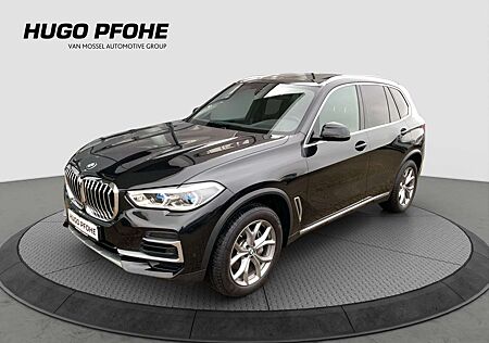 BMW X5 xDrive40i xLine. 19 Zoll. ACC. Head Up. Laserlicht
