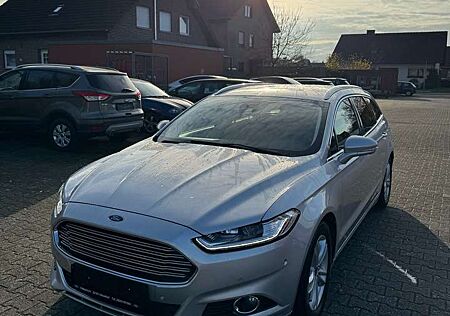 Ford Mondeo Turnier 2.0 TDCi ECO.Autom.Titanium LED AHK KAMERA