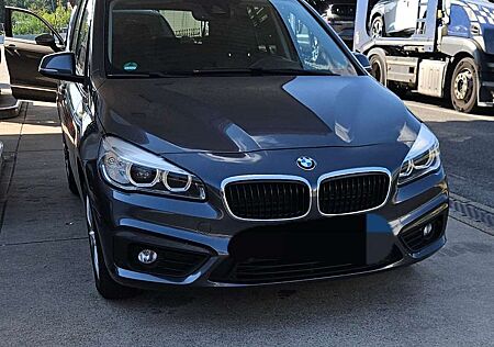 BMW 218 d Advantage