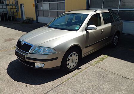 Skoda Octavia Ambiente*KLIMA*TÜV*133 TKM*PDC*1.HAND*