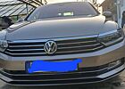 VW Passat Volkswagen 2.0 TDI (BlueMotion Technology) DSG Highline