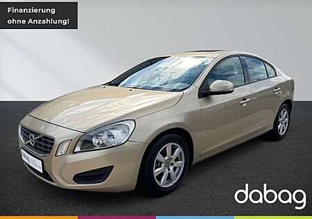 Volvo S60 T4 Powershift Momentum Allwetter SHZ PDC Klima Pan