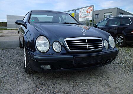 Mercedes-Benz CLK 230 Coupe Kompressor Elegance/Automatik/1.Hand/Klima..