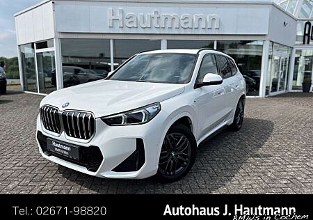 BMW X1 20 i sDrive M SPORT +1.HAND+AHK+ACC+PANO+H&K+