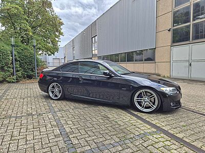BMW 325 M Paket, Automatik, Injektoren neu