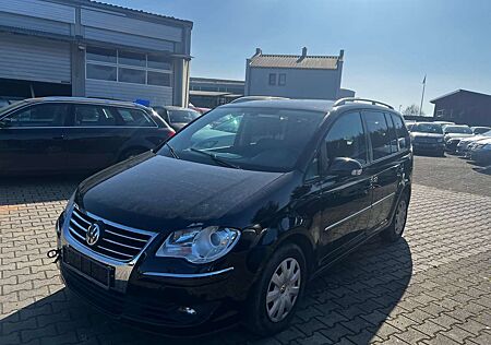 VW Touran Volkswagen Highline
