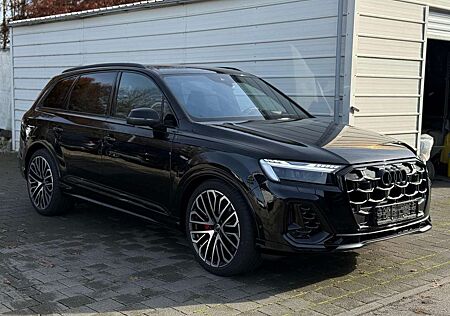 Audi SQ7 4.0l TFSI Quattro AHK*Panorama*7Sitzer*StandHei...