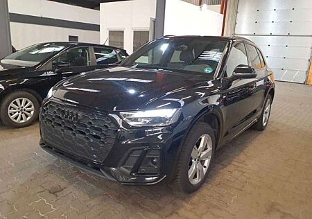 Audi Q5 40 TDI Quattro S line Pano Head RS Sitze