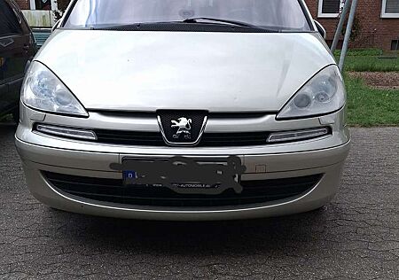 Peugeot 807 140 Automatik Platinum