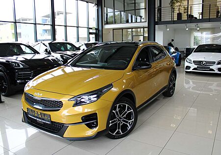 Kia XCeed 160PS SONDERMODELL BLACK XDITION BASTUCK TOP