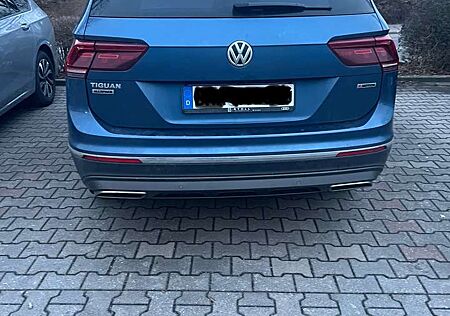 VW Tiguan Allspace Volkswagen Highline 4Motion