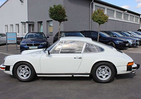 Porsche 911 Coupé Small Body +Vollrestauriert 6TKM+DEKRA 1-